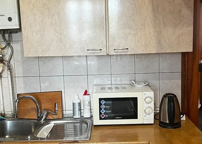 3Х Комнатная Квартира Возле Парка
