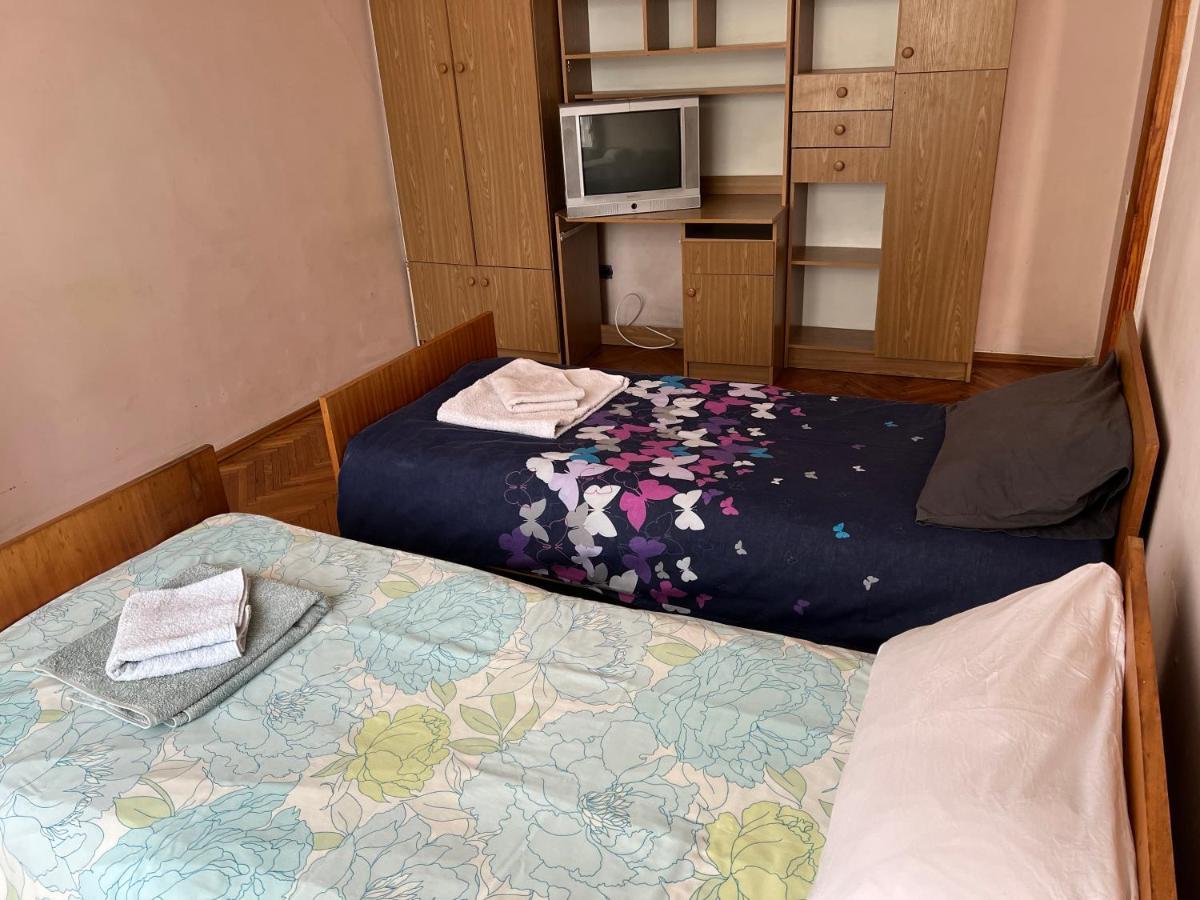 3х комнатная возле парка Apartment Rivne